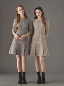 Half sleeve piping tweed one-piece