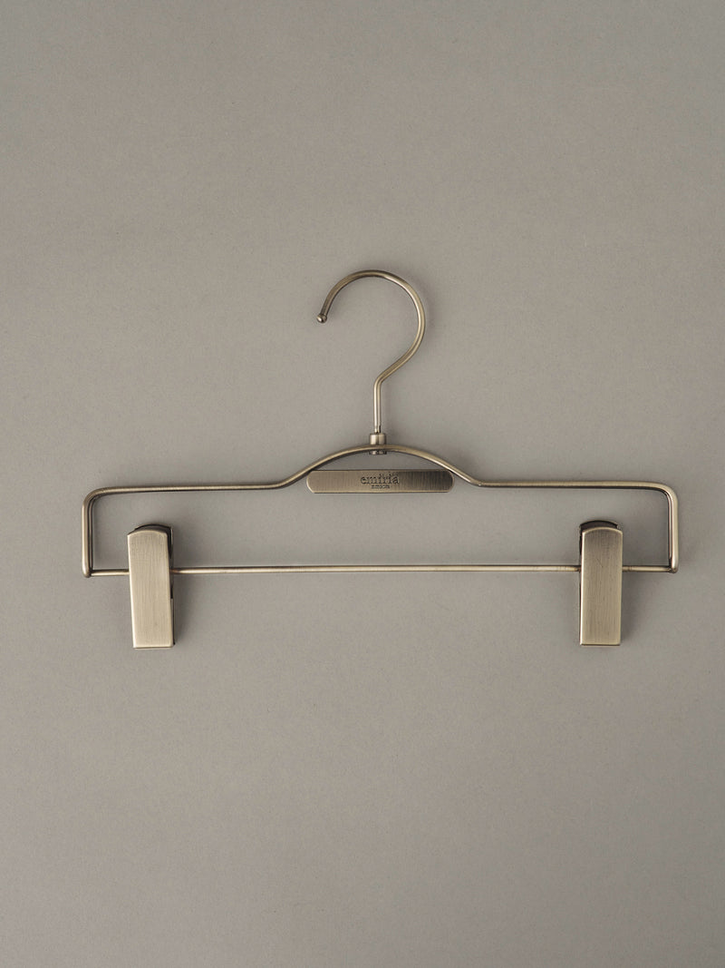 emiriawiz logo bottoms hanger