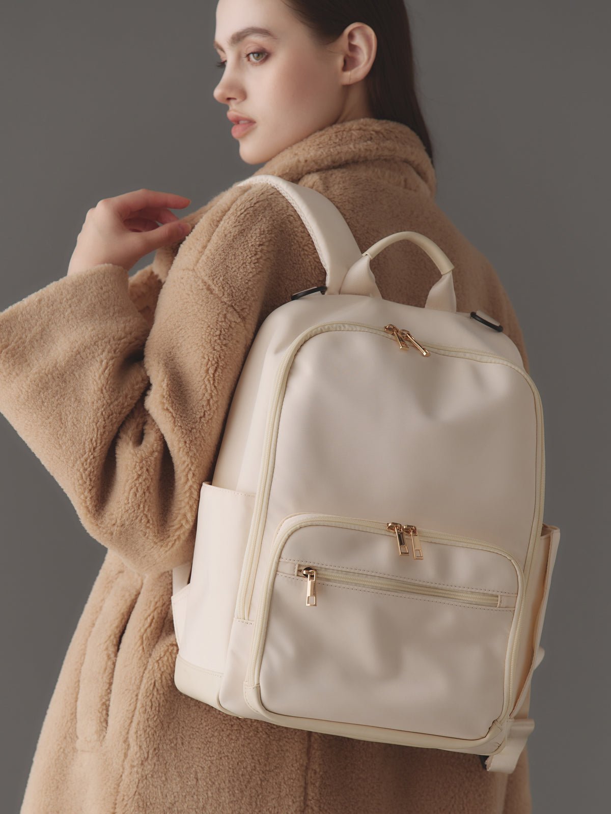 Elegant Backpack | エミリアウィズ 公式オンラインストア