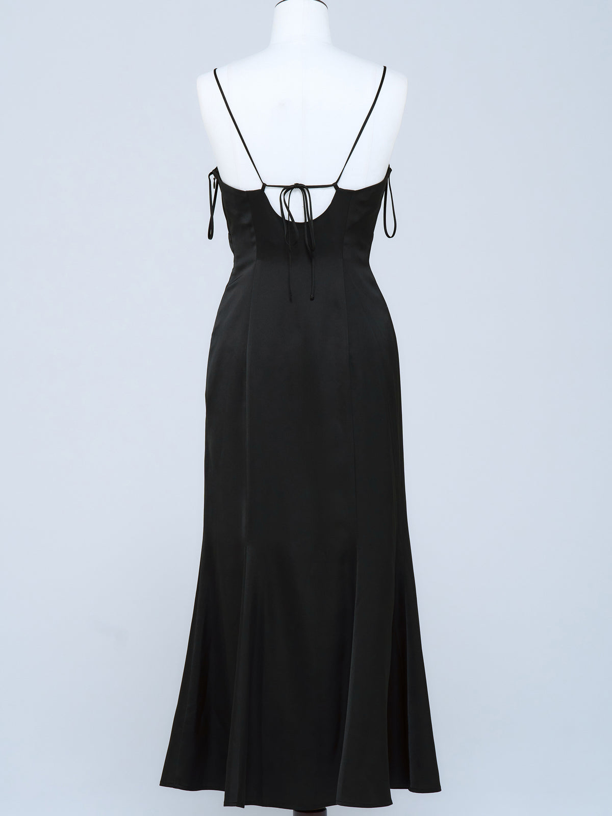 ワンピース emiriawiz Narrow Strap Camisole Dress Narrow Strap Camisole Dress | エミリアウィズ 公式オンライン