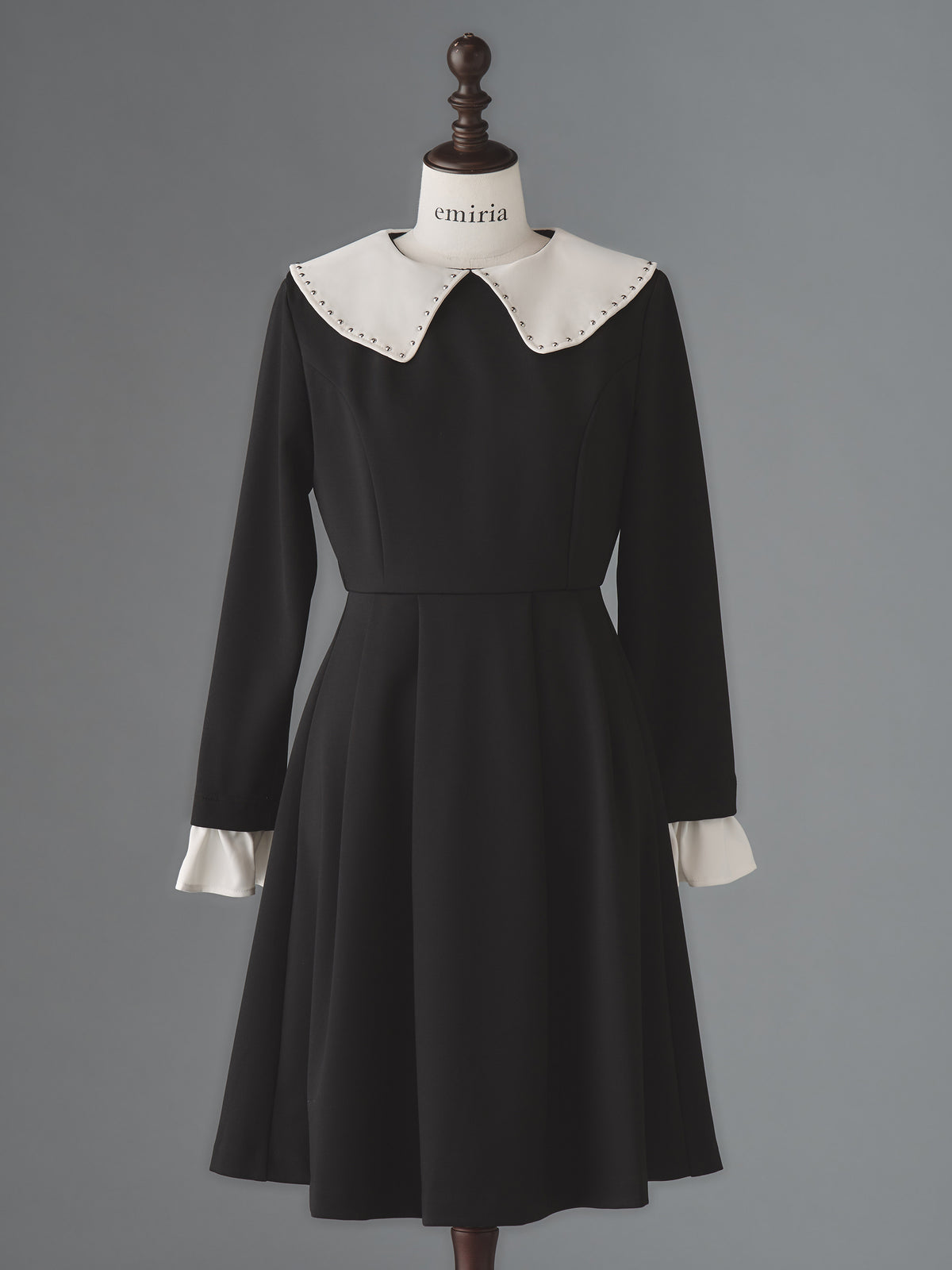 Chic Faux Fur Knit Dress | エミリアウィズ 公式オンラインストア