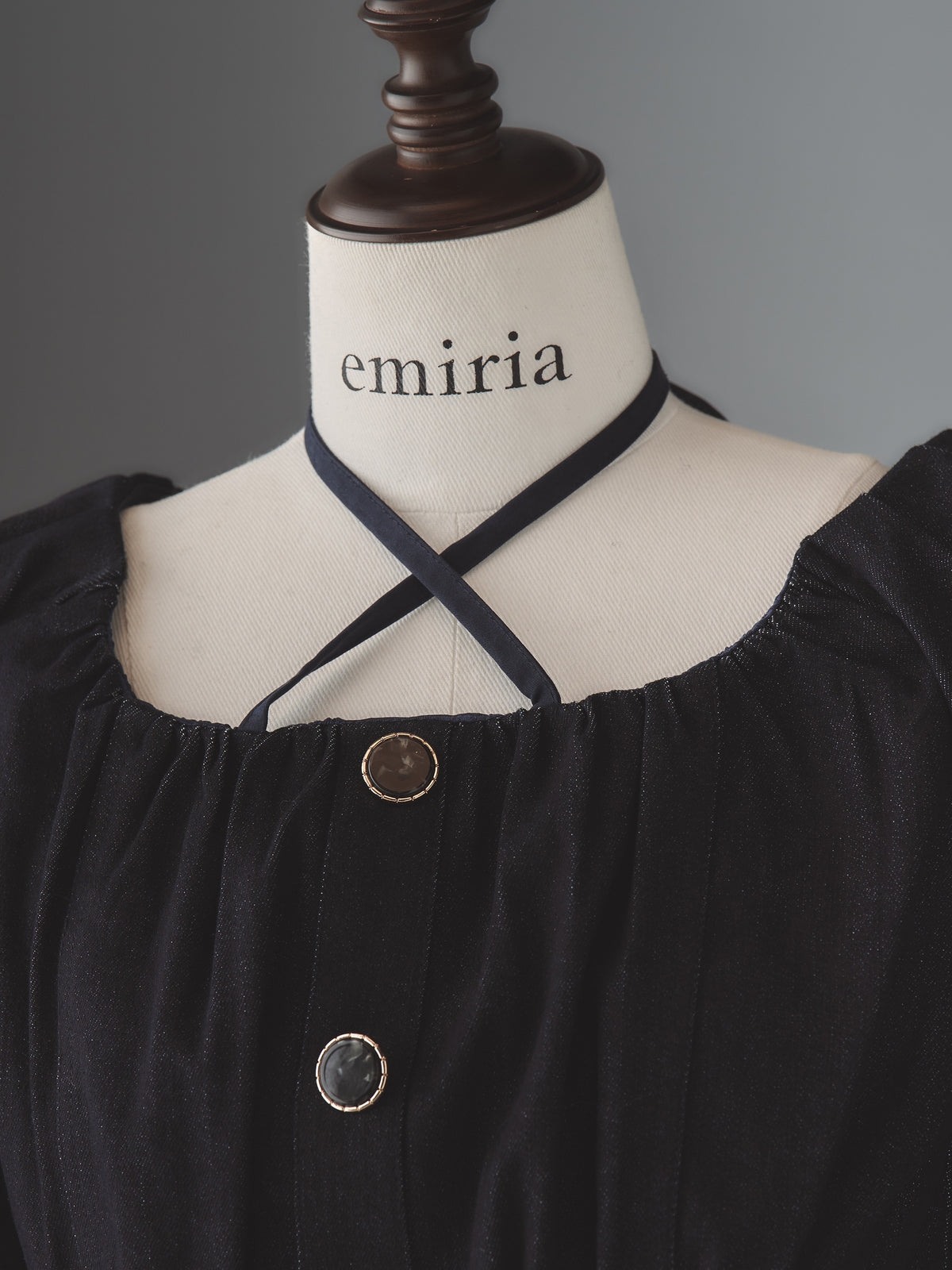 ワンピース emiriawiz Off-shoulder lady knit one-piece | EmiriaWiz公式オンラインストア