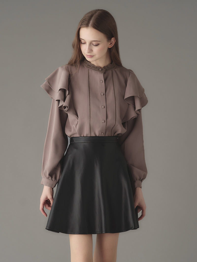 Petal like frill blouse