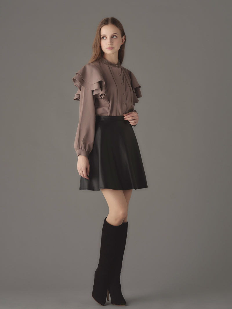 Fake leather flare mini skirt