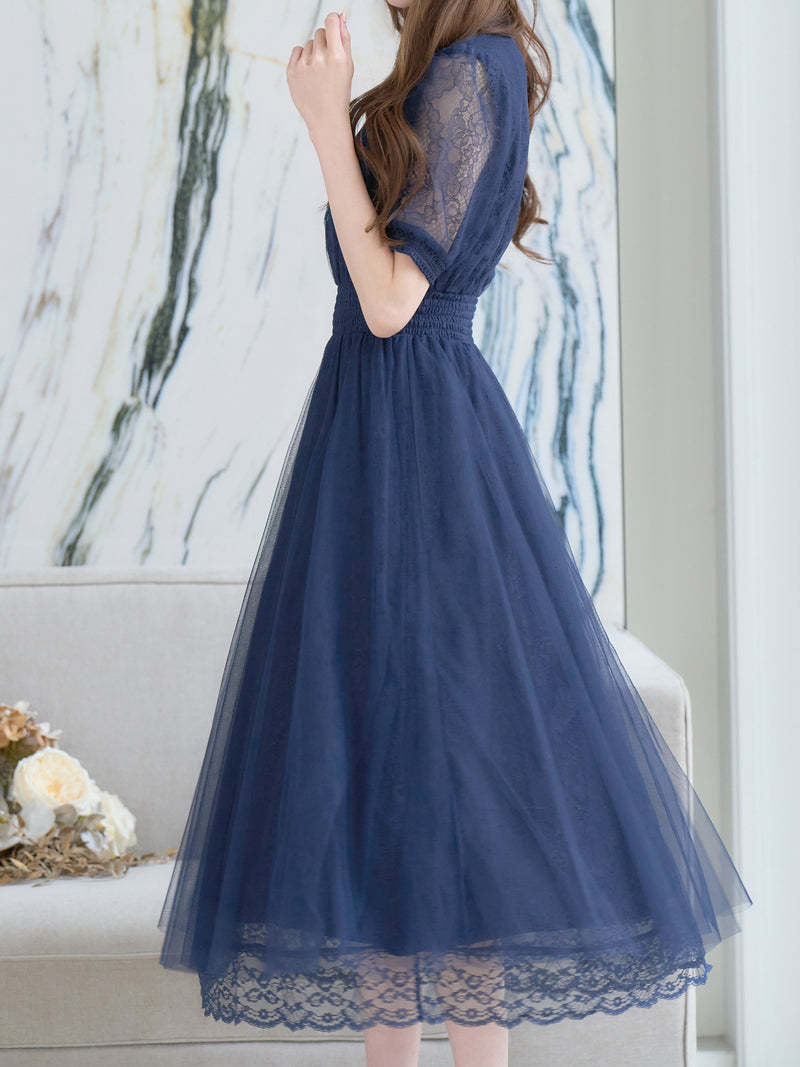 Étoile bleue lace dress