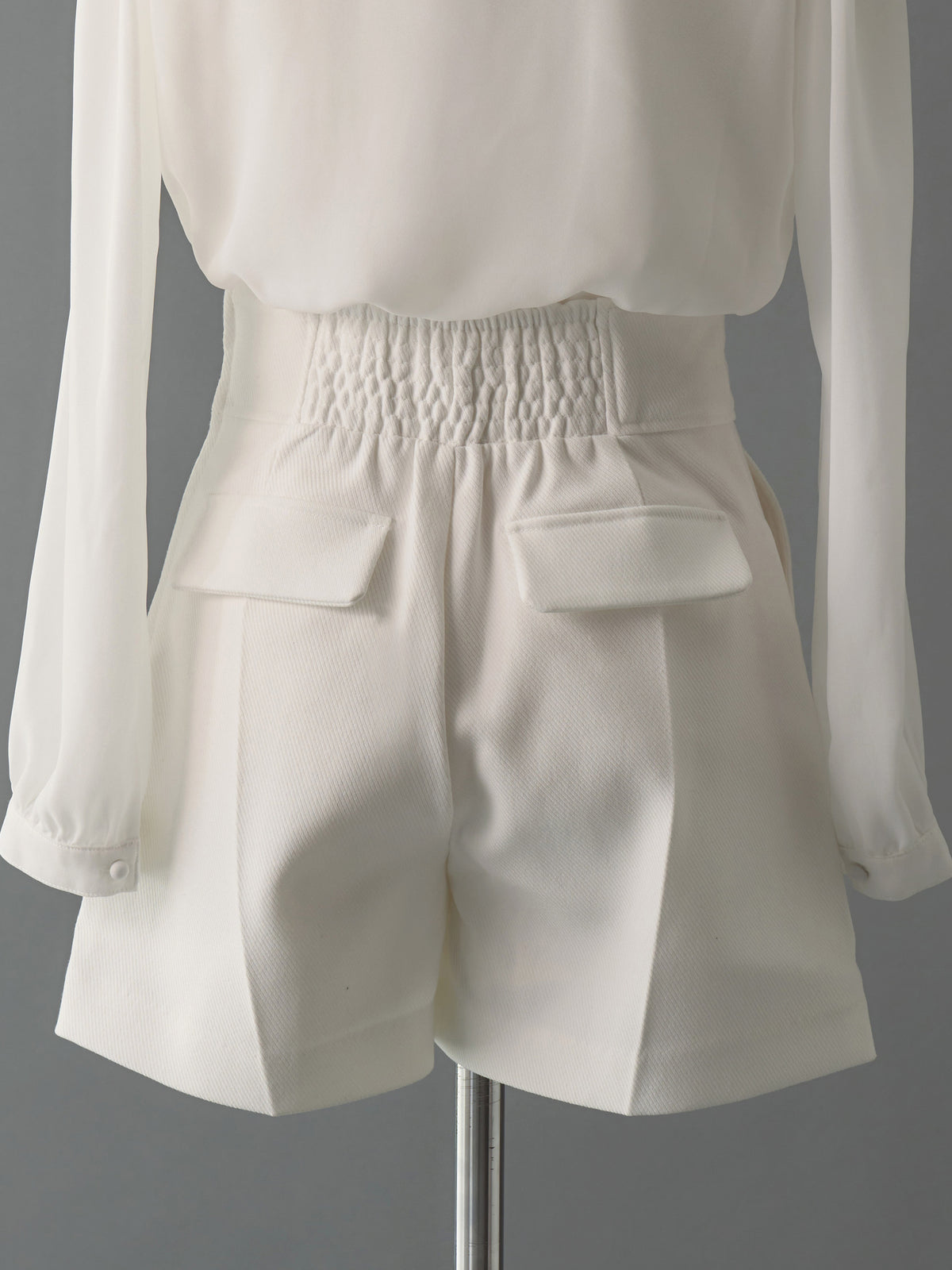 Lady tuck short pants | エミリアウィズ 公式オンラインストア