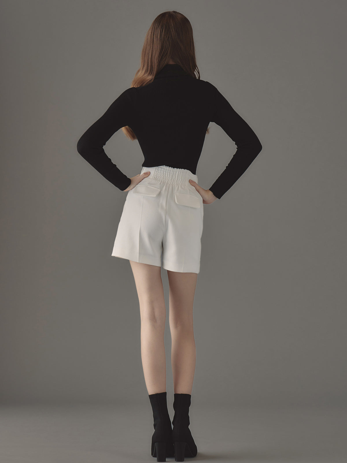 Lady tuck short pants | エミリアウィズ 公式オンラインストア