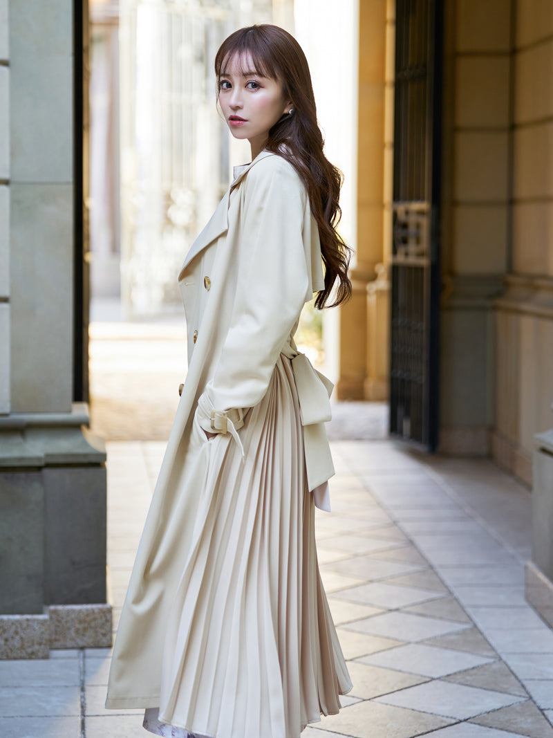 Pleats belted trench coat
