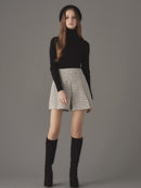 Classical tweed tuck pants