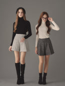 Classical tweed tuck pants