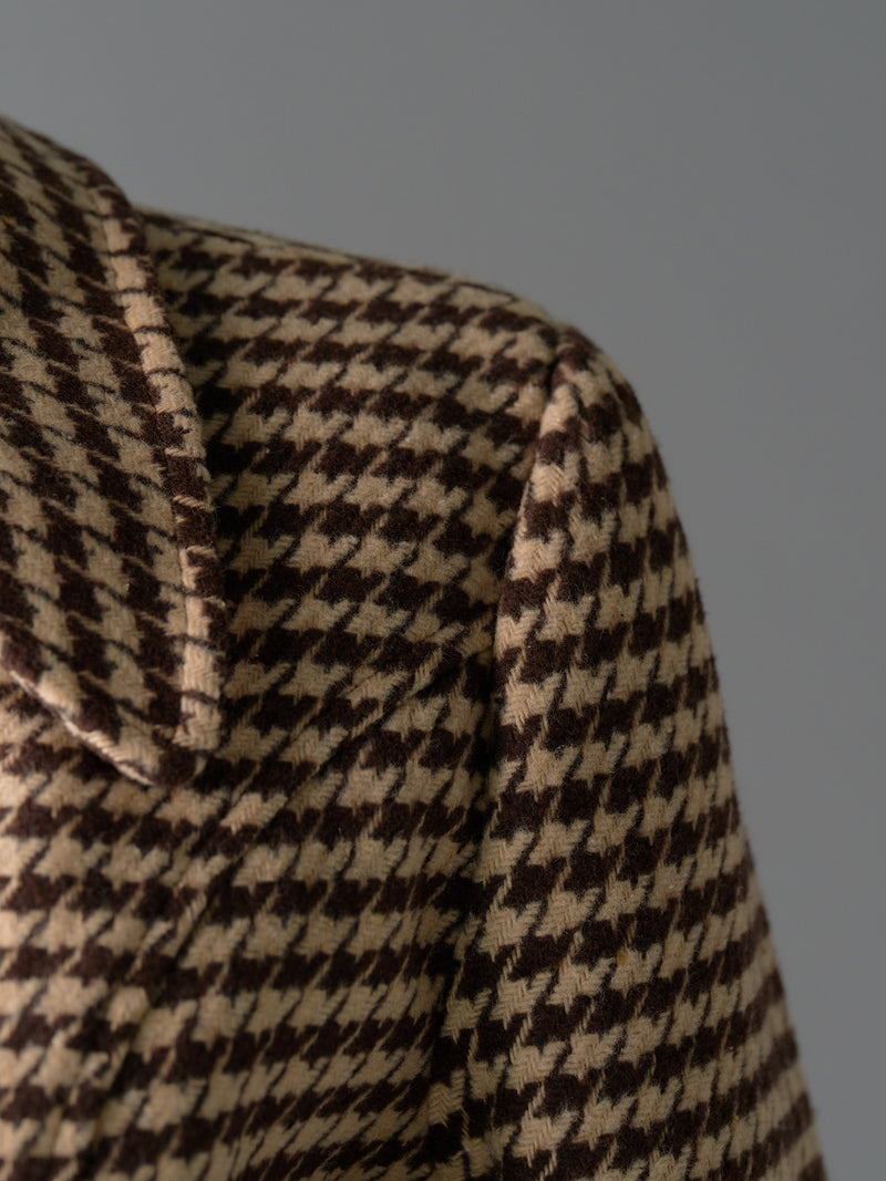 Houndstooth pattern jacket