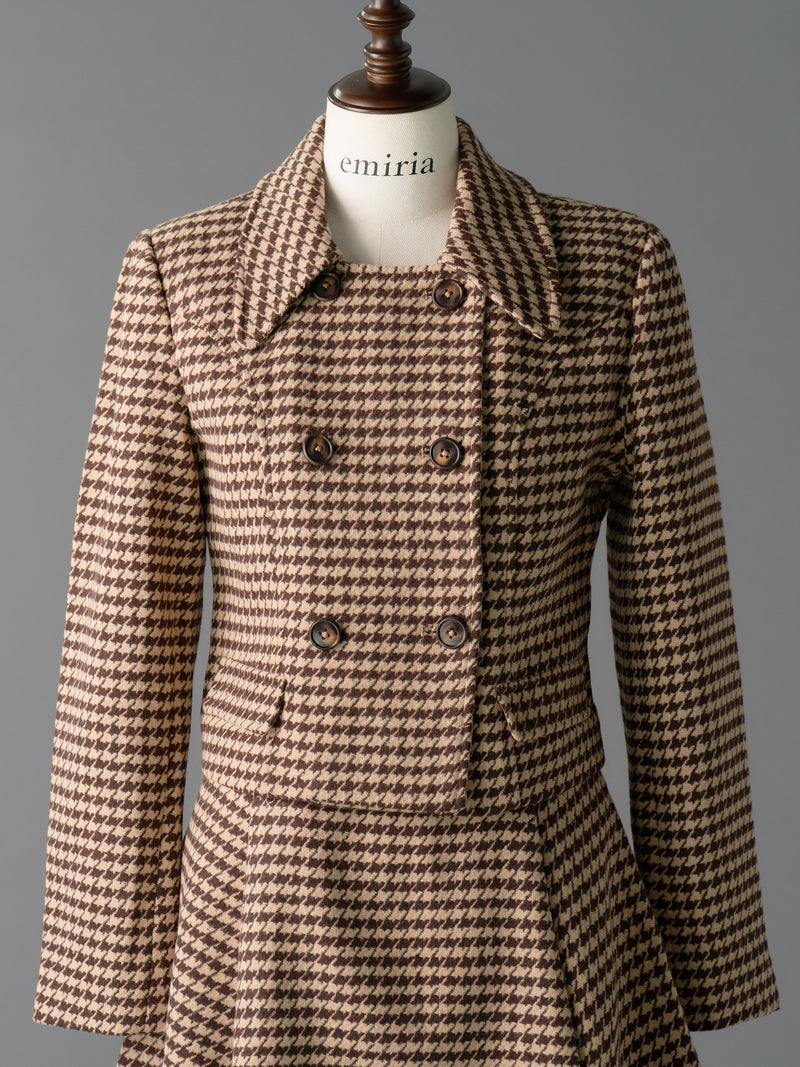 Houndstooth pattern jacket