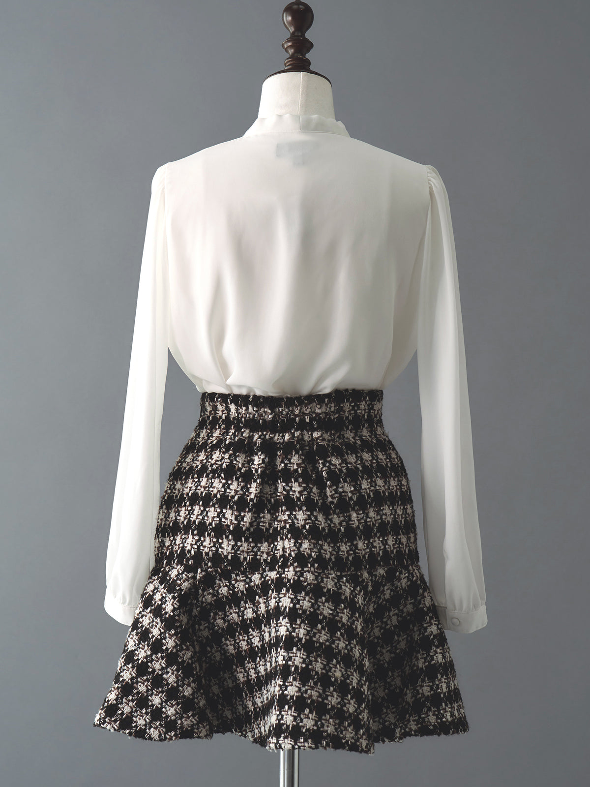 Tweed peplum flare skirt | EmiriaWiz公式オンラインストア