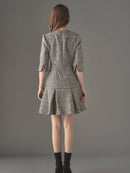 Half sleeve piping tweed one-piece