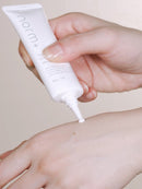 Tone up UV Essential