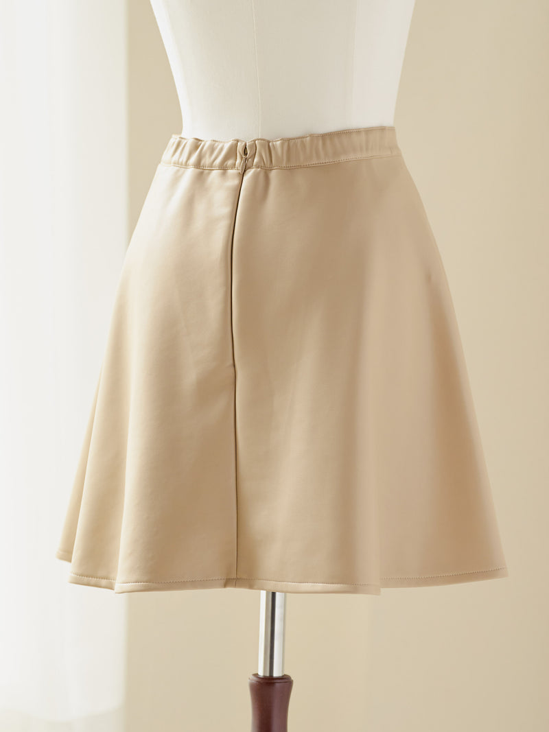 Fake leather flare mini skirt