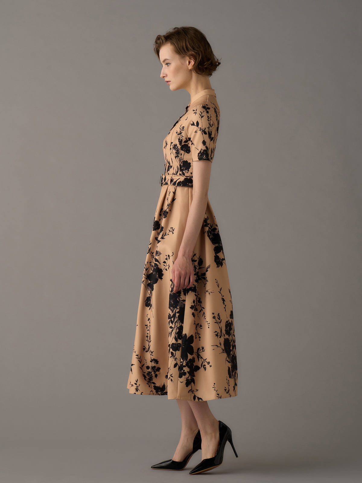ワンピース ENEU Lily tuck flare dress ENEU Lily tuck flare dress