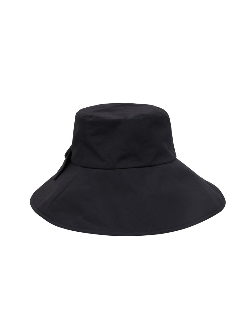 愛沢えみり新品エミリアウィズハットemiriawiz UVカット帽子 ブラック 黒　バケハ